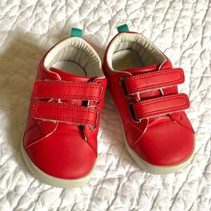 Ten Little Toddler Sneaker Sz 6